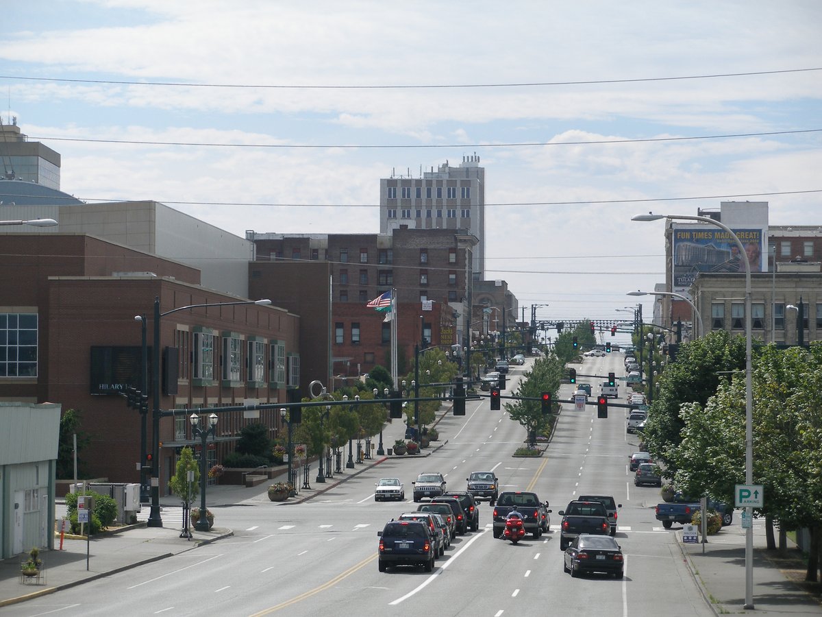 Everett, WA - Soubor:Everett - Hewitt Ave.jpg – Wikipedie